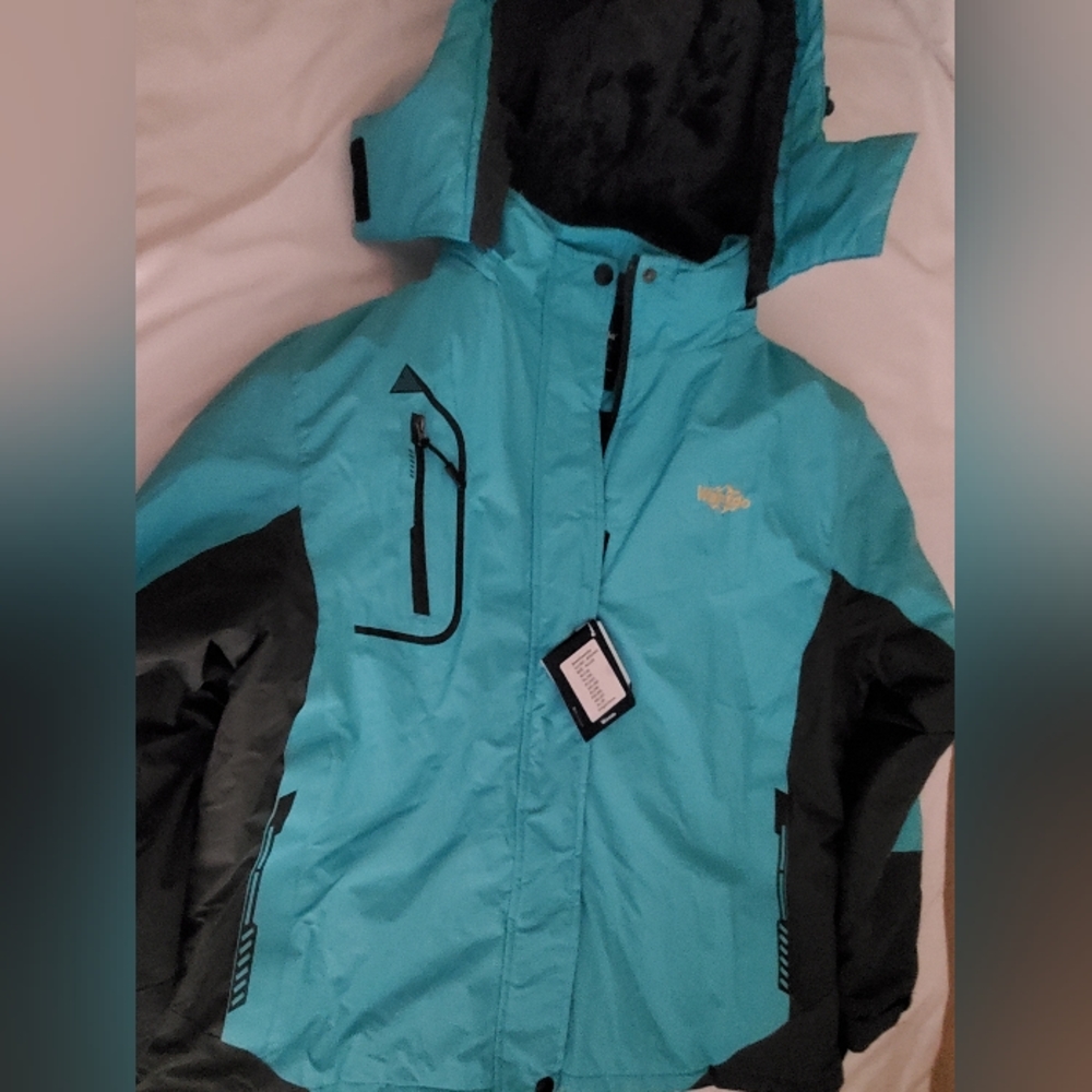Women's snow jacket